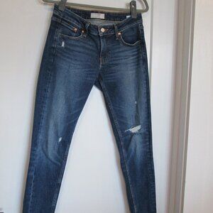 Levi’s 711 Altered Skinny Jeans Women’s 27x30 Blue Distressed Stretch Denim